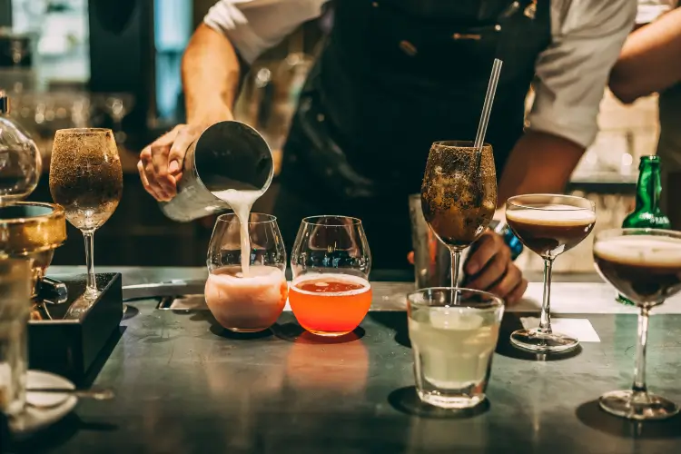 team building cocktail making